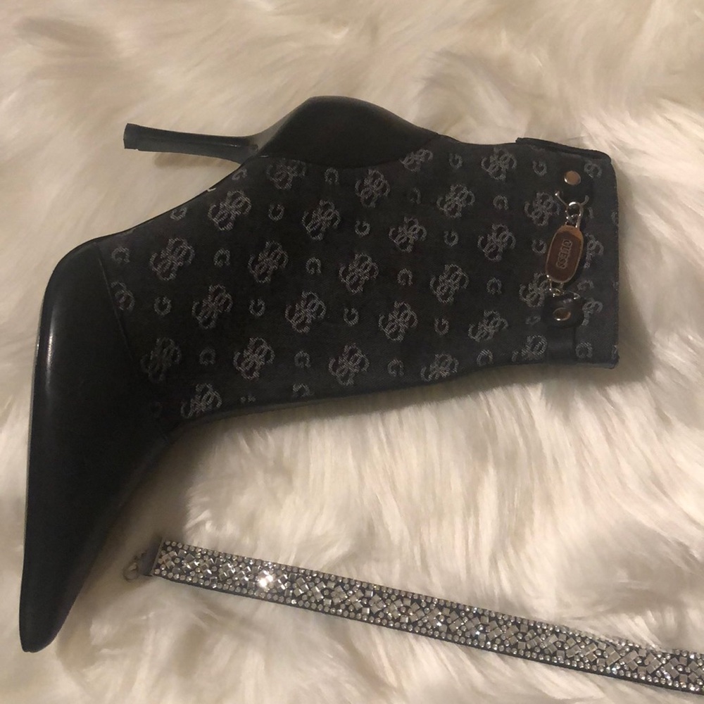 Guess Pointed Booties. - image 4